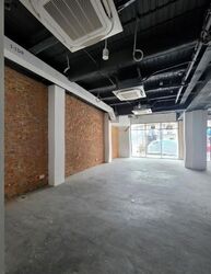 Serangoon Road (D8), Shop House #613756201